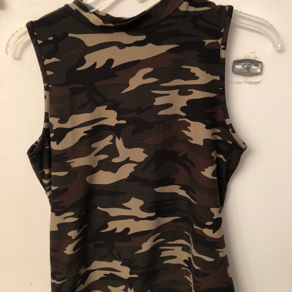 Camp Muscle Tee